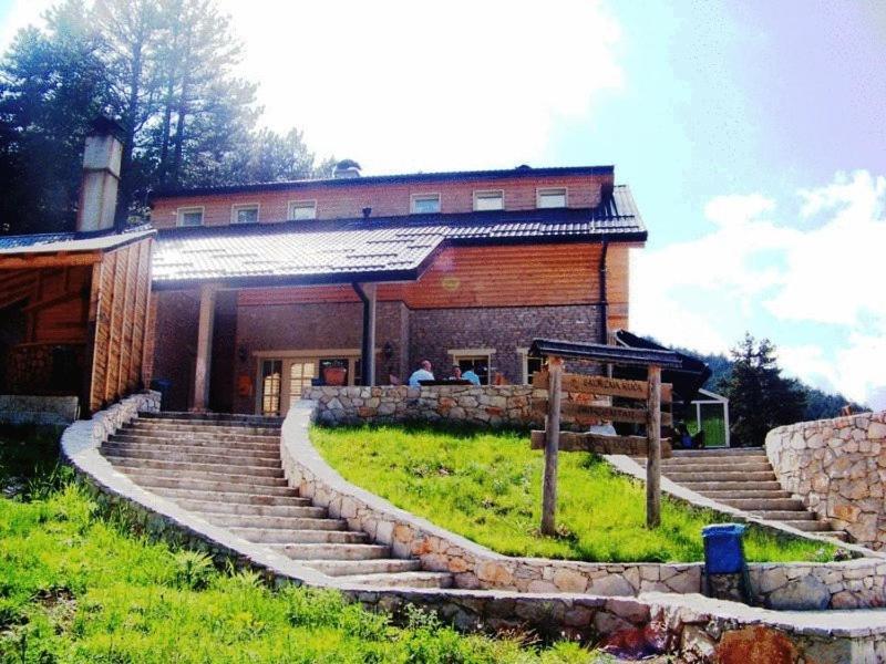 Hotel Snjezna Kuca - Nature Park Of Bosnia Herzegovina Padezina Luaran gambar