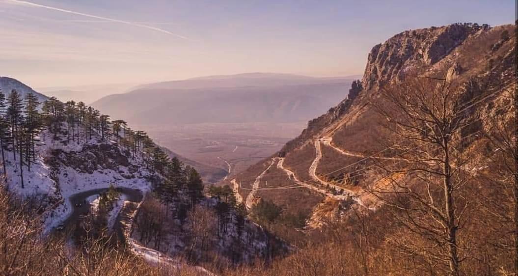 Hotel Snjezna Kuca - Nature Park Of Bosnia Herzegovina Padezina Luaran gambar